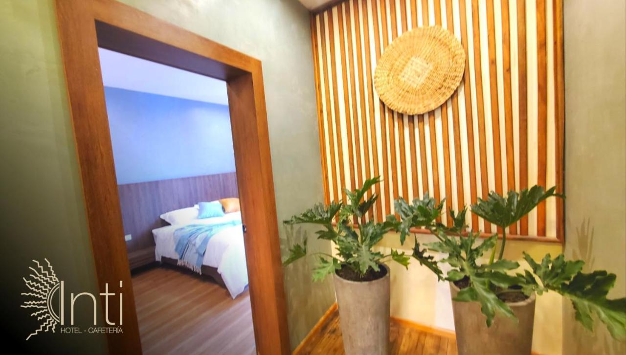 Hotel Inti キト エクステリア 写真