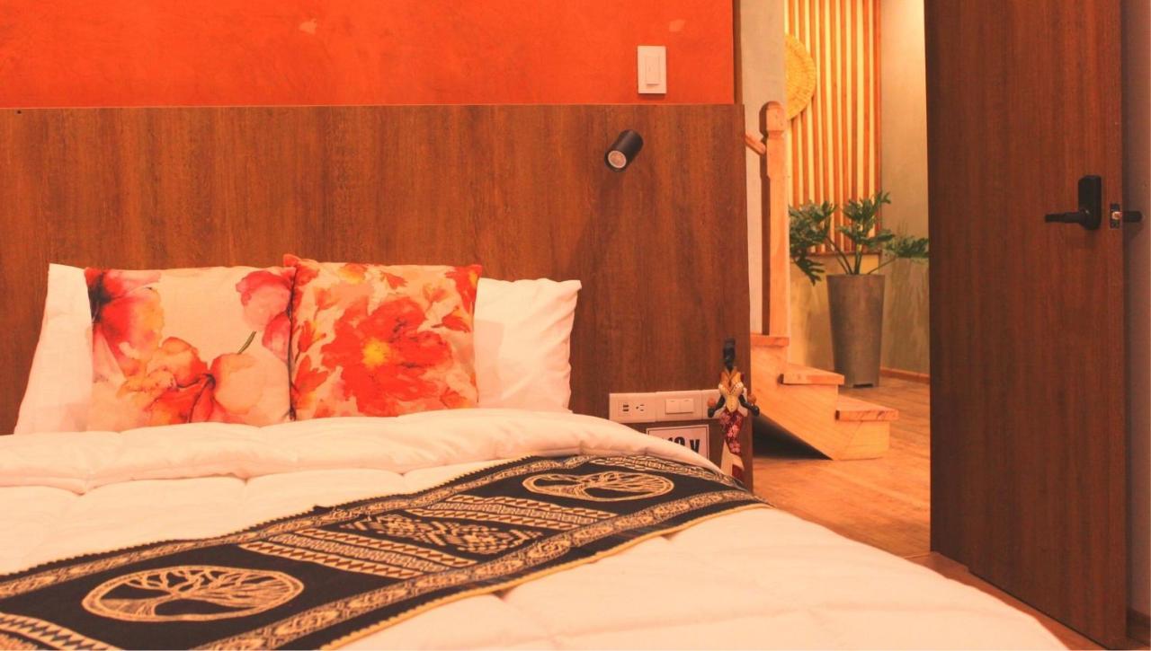 Hotel Inti キト エクステリア 写真